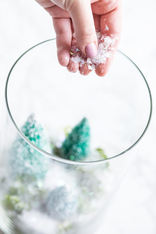 DIY Terrarium Winter Scene | Christmas DIY ideas, homemade Christmas decorations and more from @cydconverse