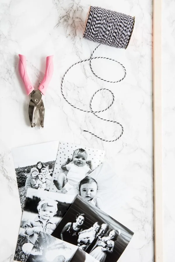 DIY Family Photo Wall Hanging | Homemade ornaments, Christmas DIY ideas, homemade gifts and more from @cydconverse