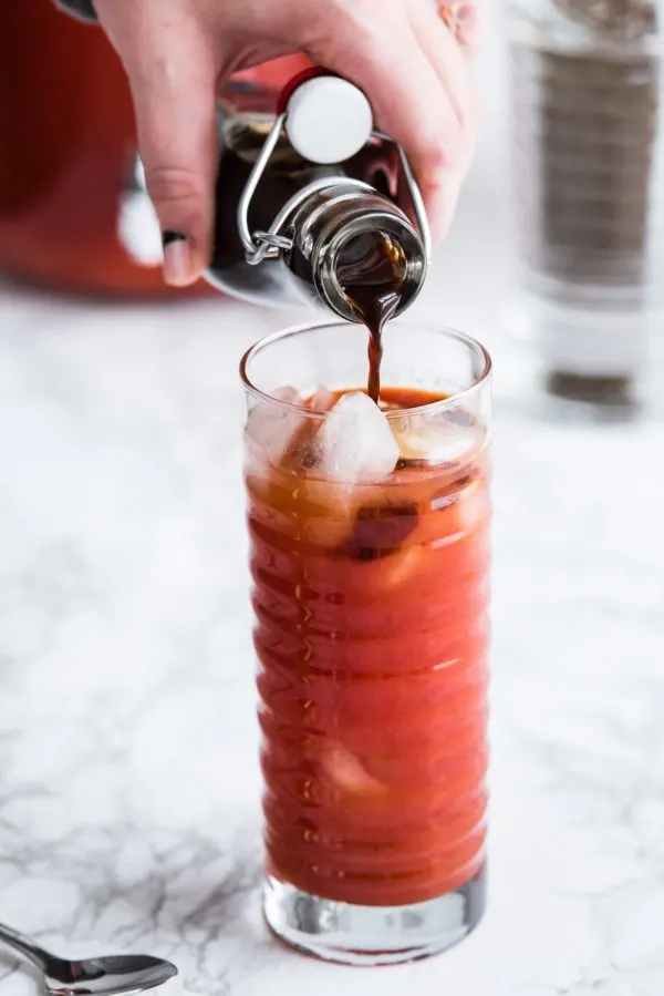 How to Make an Epic New Year's Day Bloody Mary Bar | Entertaining tips, party ideas, party recipes and more from @cydconverse