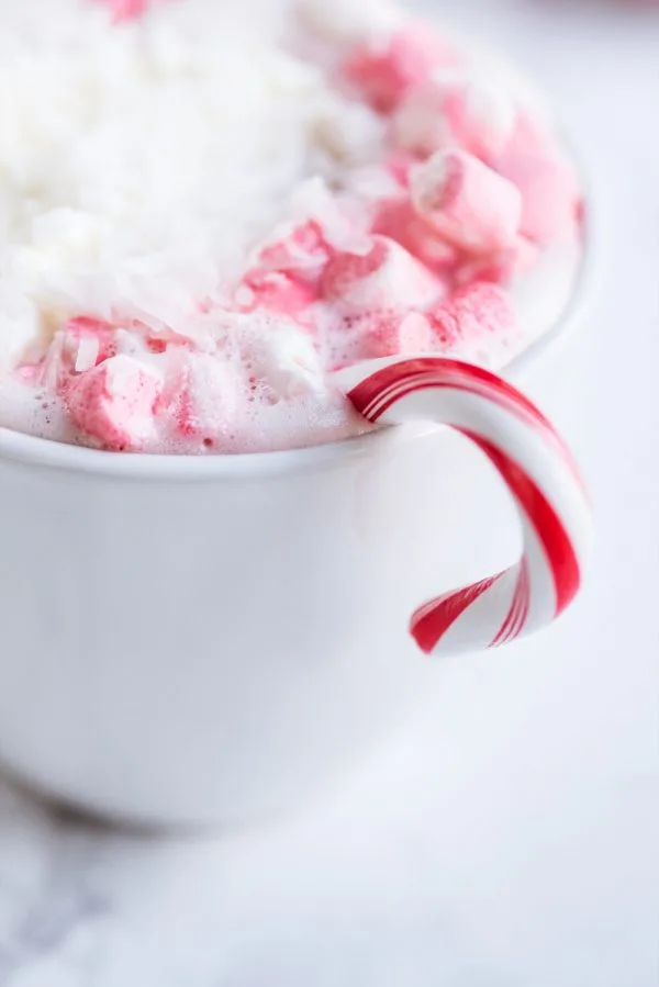 A Spike Your Own Hot Cocoa Station for the Holidays | Christmas party ideas, hot cocoa recipes, Christmas party recipes and more from @cydconverse