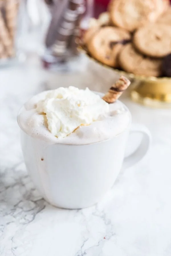 A Spike Your Own Hot Cocoa Station for the Holidays | Christmas party ideas, hot cocoa recipes, Christmas party recipes and more from @cydconverse