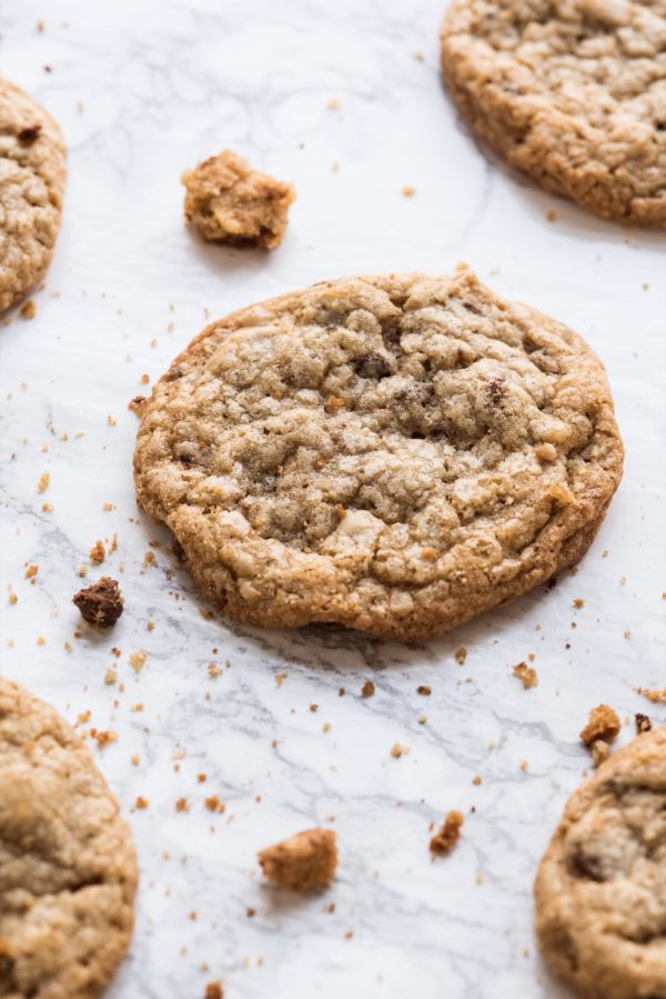 Best Ever Oatmeal Chocolate Chip Cookies Recipe | Entertaining ideas, recipes, cocktail recipes and party ideas from @cydconverse