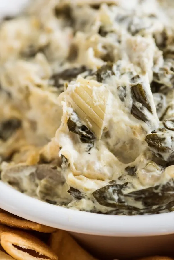 Slow Cooker Spinach Artichoke Dip | Party appetizers, Super Bowl recipes, party ideas, entertaining tips and more from @cydconverse