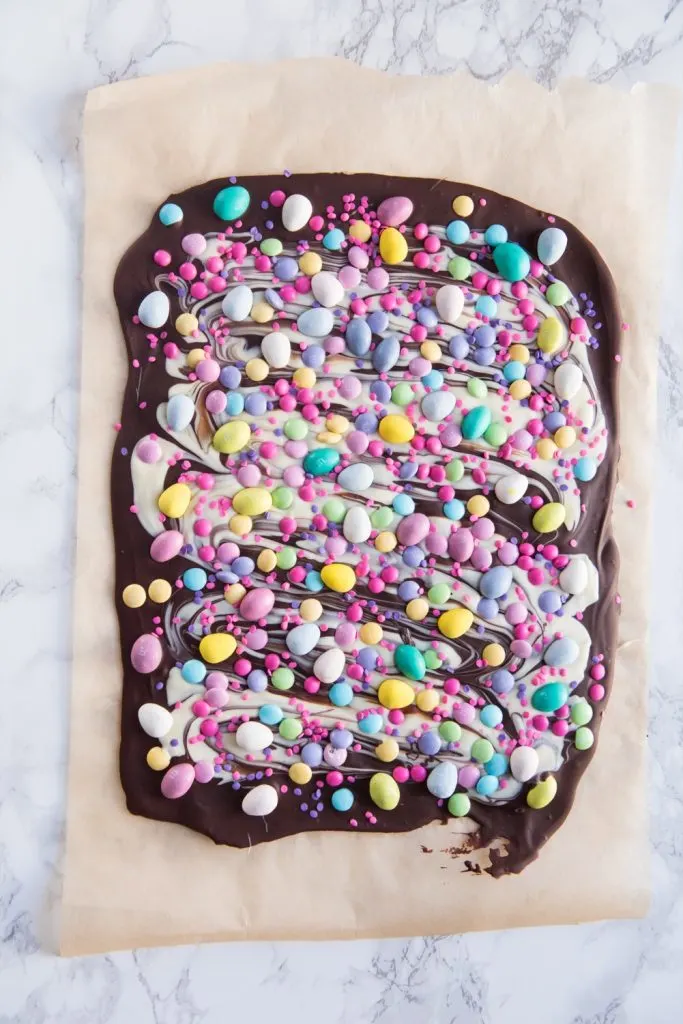 Easter Candy Chocolate Bark | Easy Easter Dessert Ideas