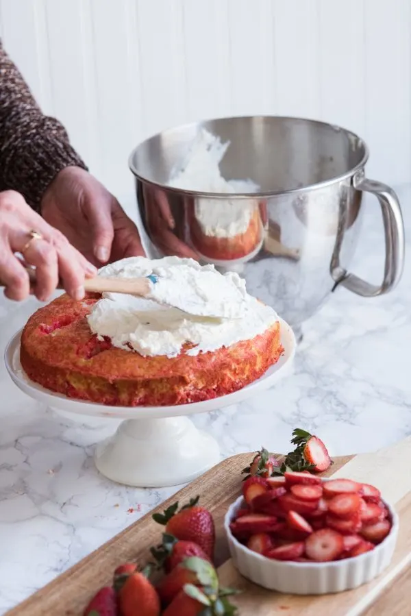 Strawberry Poke Cake with Berries + Cream | Birthday cake recipes, poke cake recipes, party appetizers, entertaining tips, birthday party ideas and more from @cydconverse