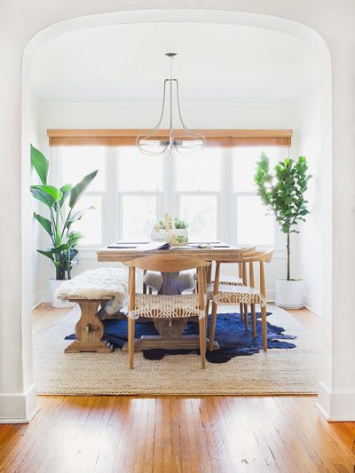 10 Beautiful Spaces: Dining Room Decor That I Love thumbnail
