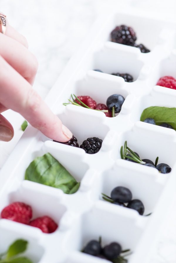 How to Make Berry and Herb Ice Cubes | Entertaining ideas, party recipes, cocktail recipes and more from @cydconverse