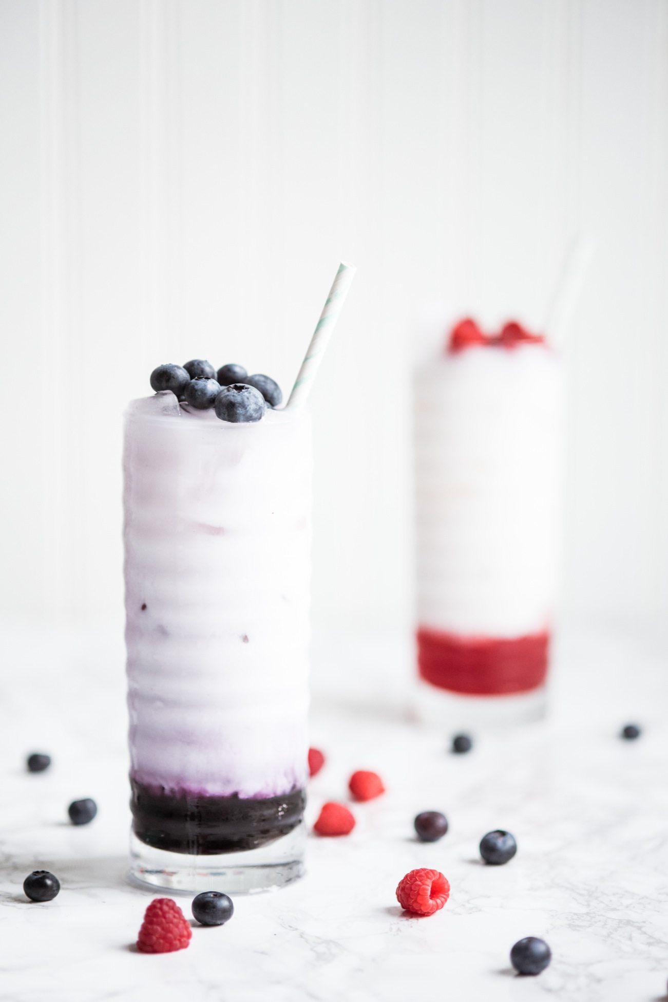 Homemade Italian Soda Recipe | Entertaining tips, party ideas, 4th of July ideas, party themes, party recipes and more from @cydconverse