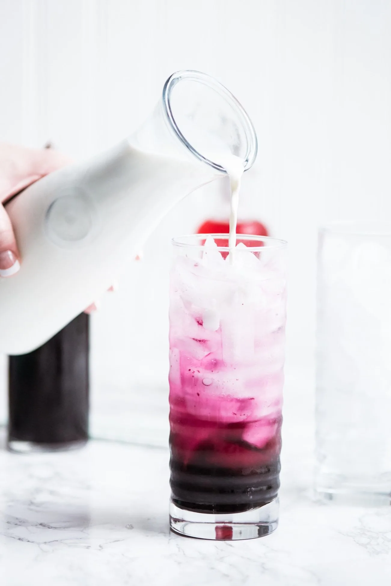 Homemade Italian Soda Recipe | Entertaining tips, party ideas, 4th of July ideas, party themes, party recipes and more from @cydconverse