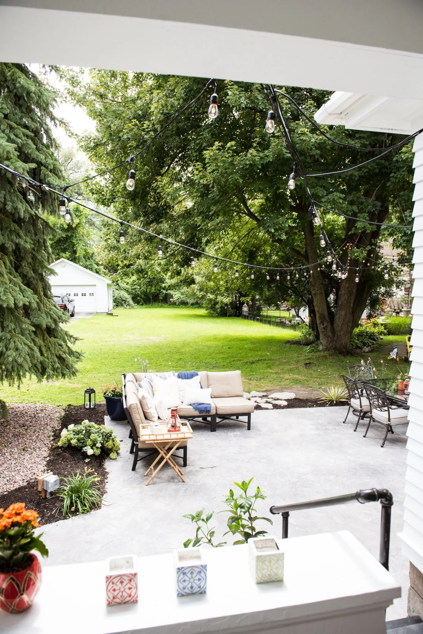 The Sweetest Occasion's Backyard Makeover | Home decor, home renovation ideas, patio ideas and more from @cydconverse