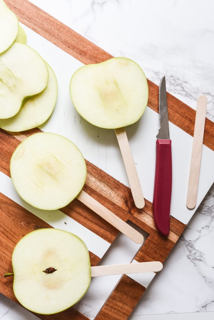 Chocolate Dipped Apples On a Stick The Sweetest Occasion
