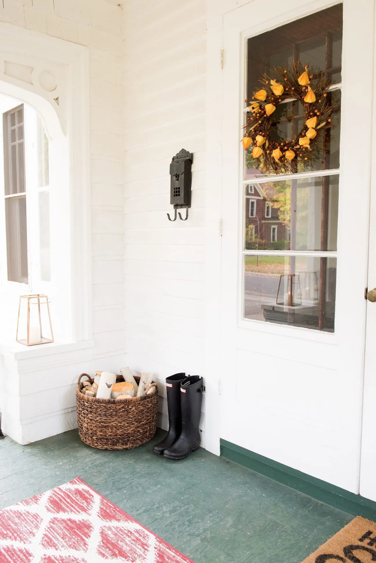 Our Fall Front Porch Decor | Fall decorating ideas, entertaining tips, party ideas and more from @cydconverse