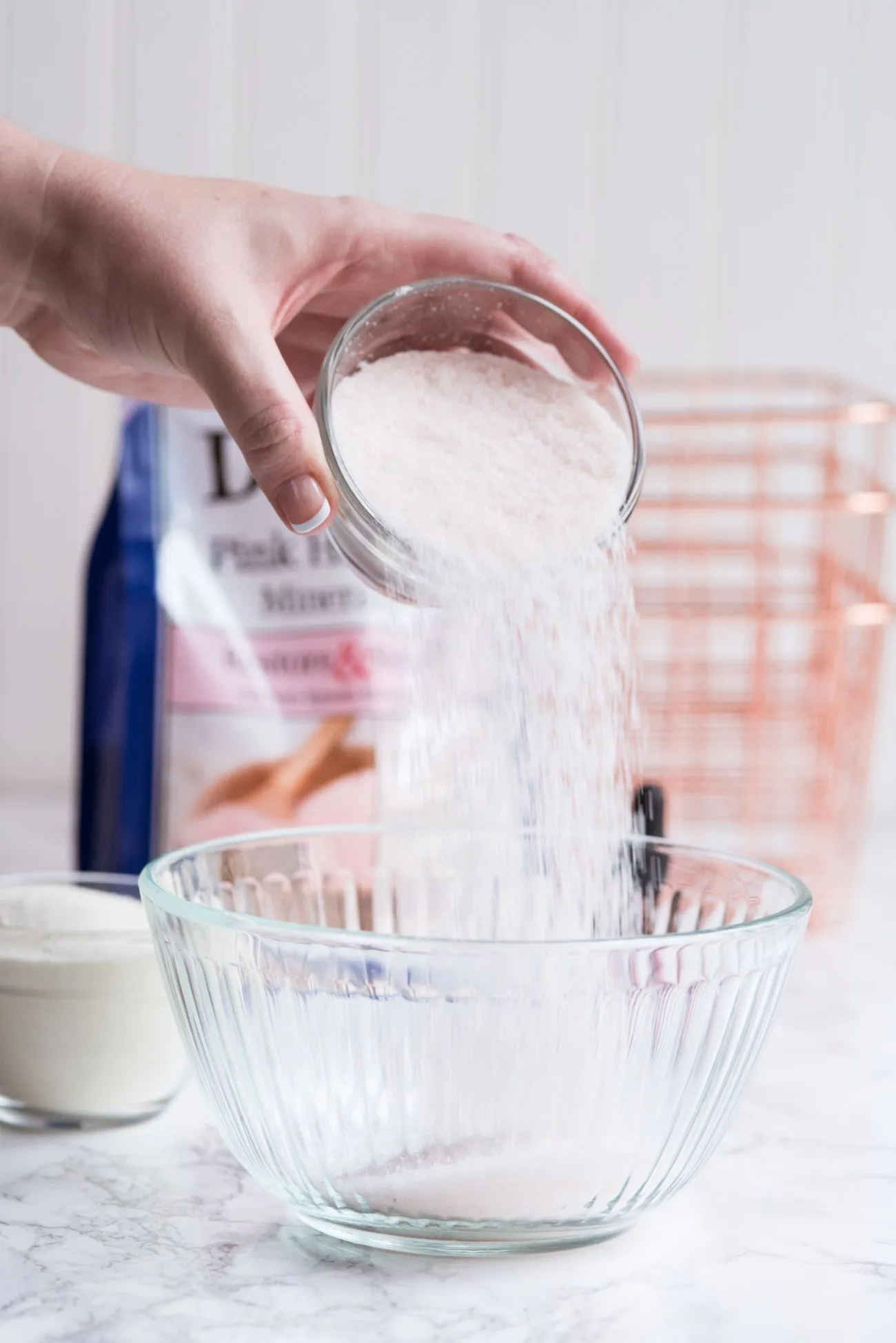 DIY Spa Gift Basket + Homemade Peppermint Foot Soak from @cydconverse