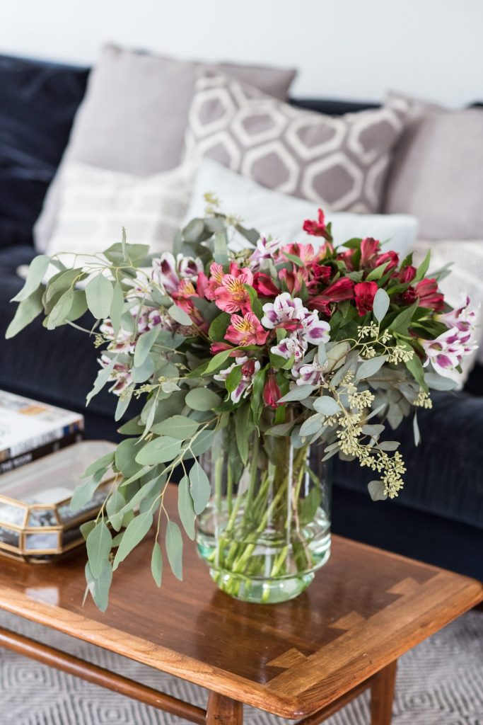 How to Prep Your Home for the Holidays | Holiday entertaining ideas, entertaining tips, party ideas, party appetizers and more from @cydconverse