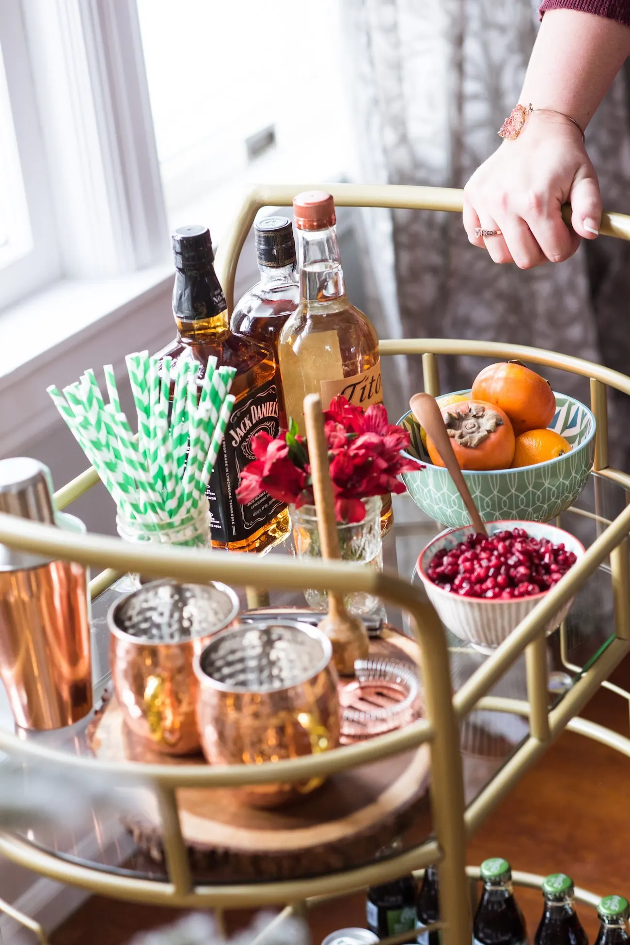 What to Stock in a Bar Cart