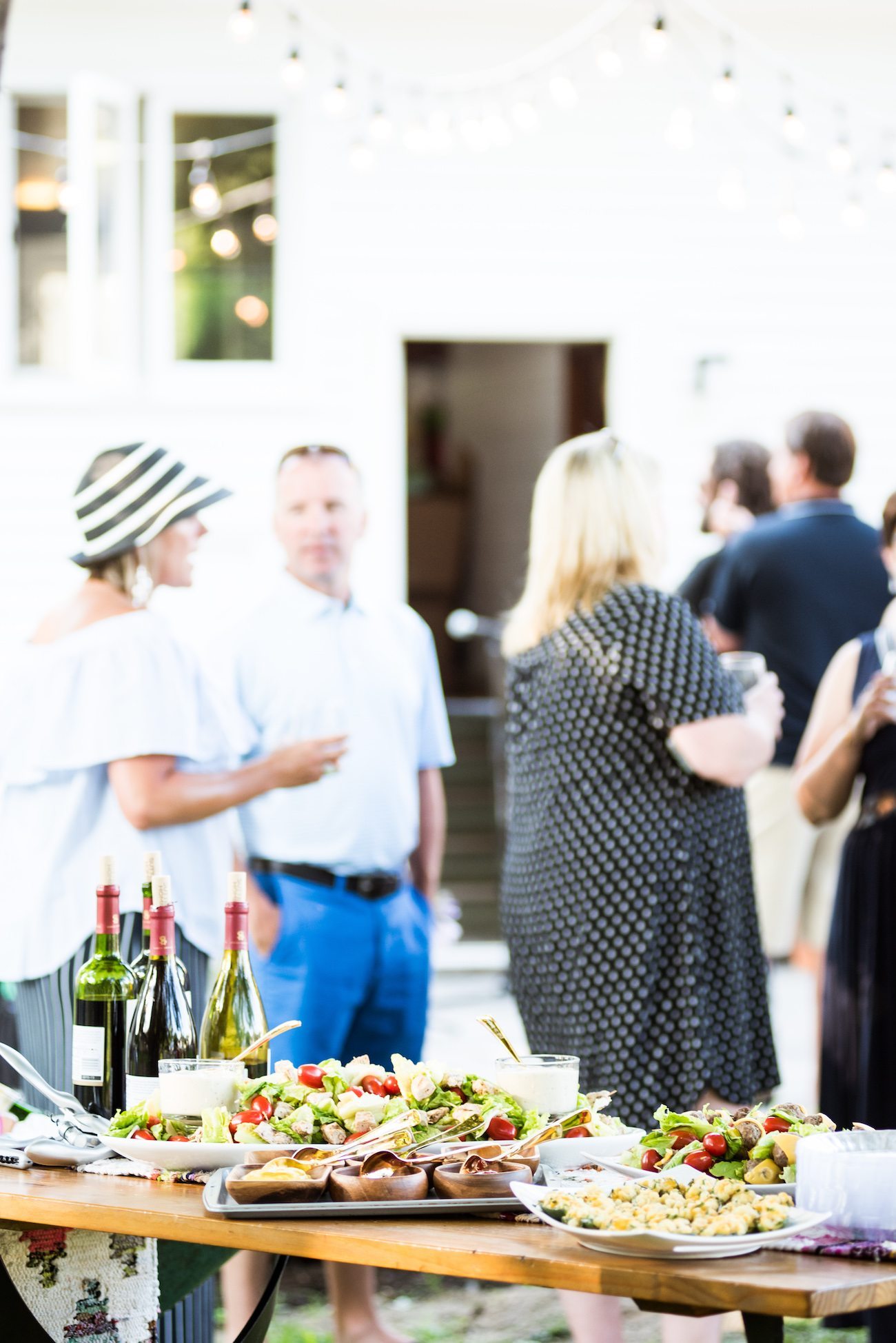 Sutter Home Wines + The Sweetest Occasion hosted an amazing backyard party | Entertaining tips, party recipes, party appetizers, entertaining ideas and more from @cydconverse