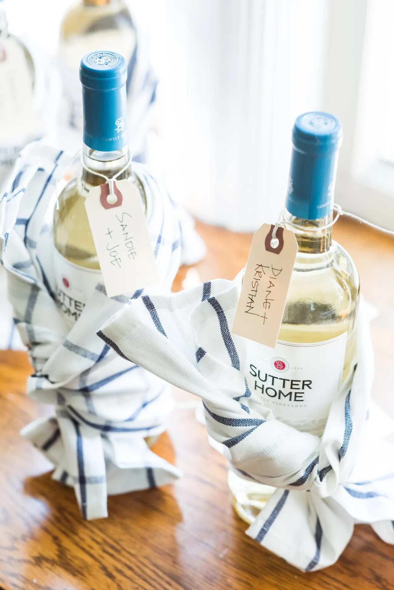 Sutter Home Wines + The Sweetest Occasion hosted an amazing backyard party | Entertaining tips, party recipes, party appetizers, entertaining ideas and more from @cydconverse