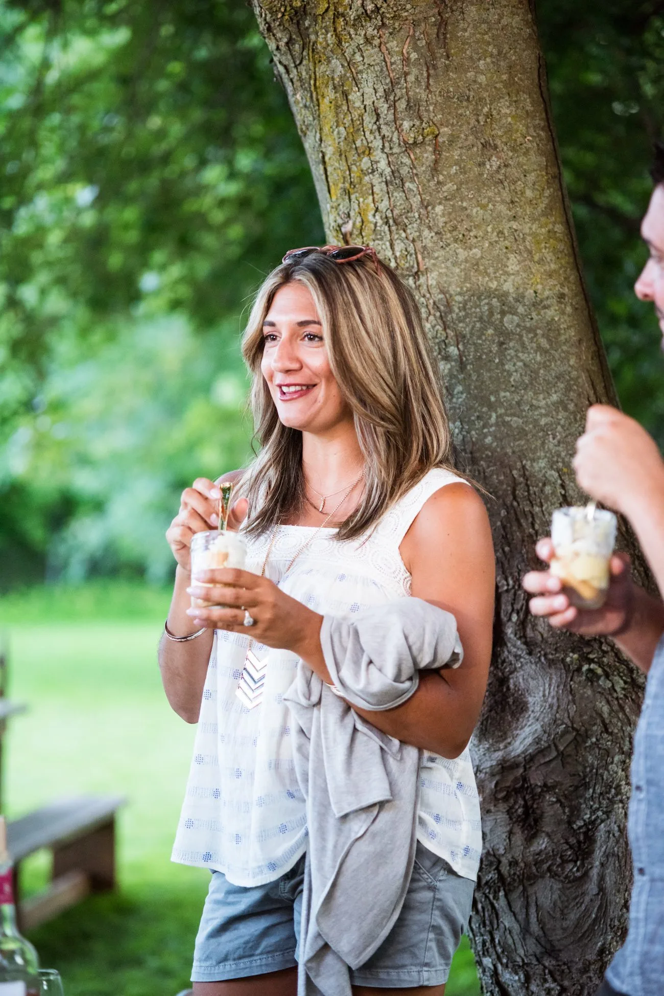 Sutter Home Wines + The Sweetest Occasion hosted an amazing backyard party | Entertaining tips, party recipes, party appetizers, entertaining ideas and more from @cydconverse