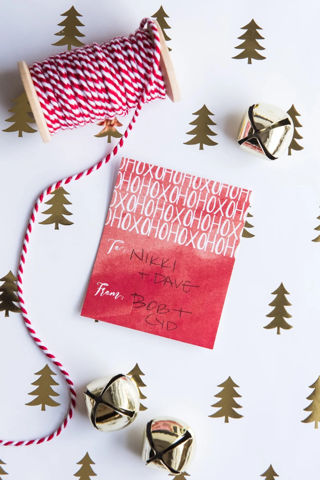 Free Printable Christmas Tags - A Pretty Celebration