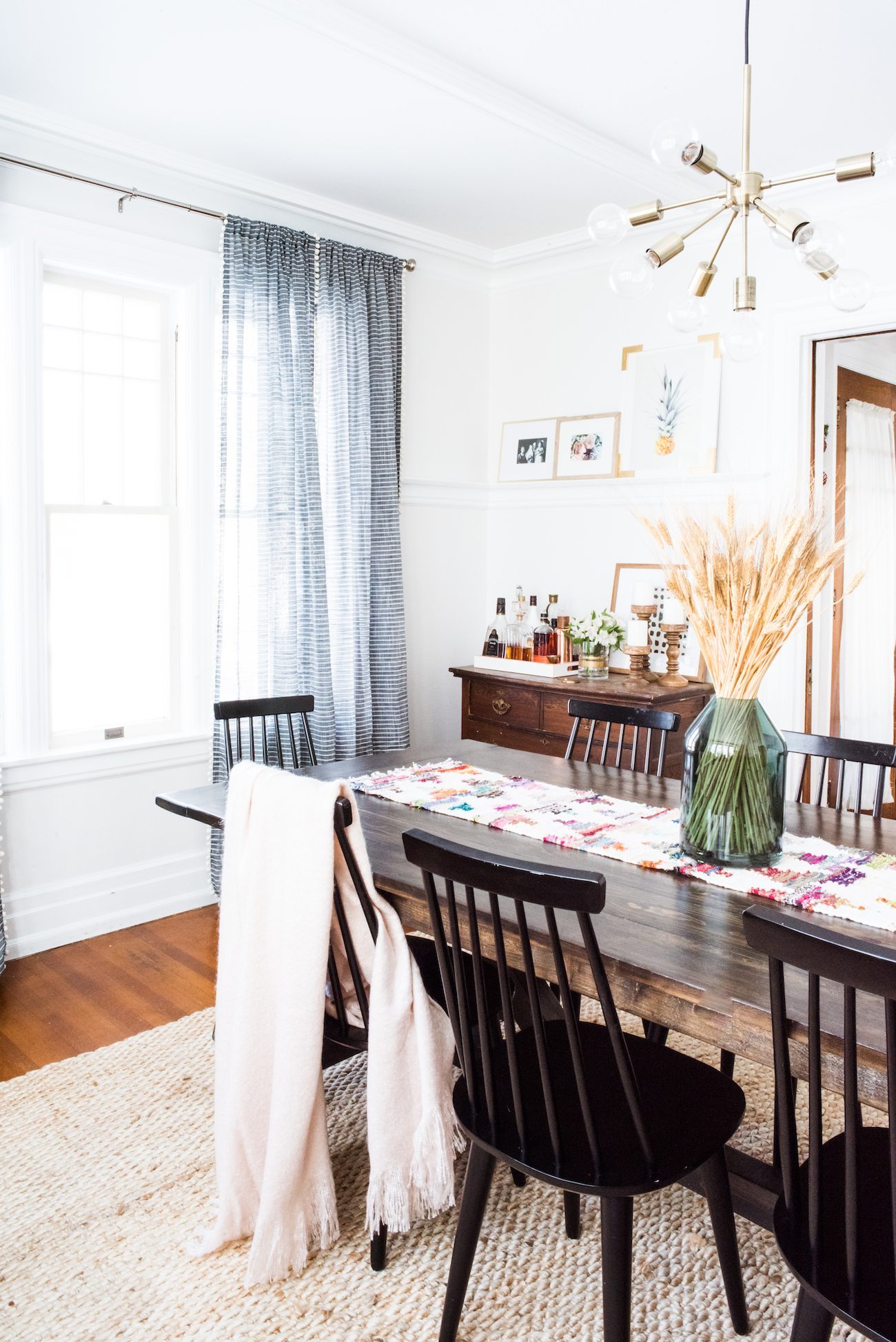 modern classic dining room