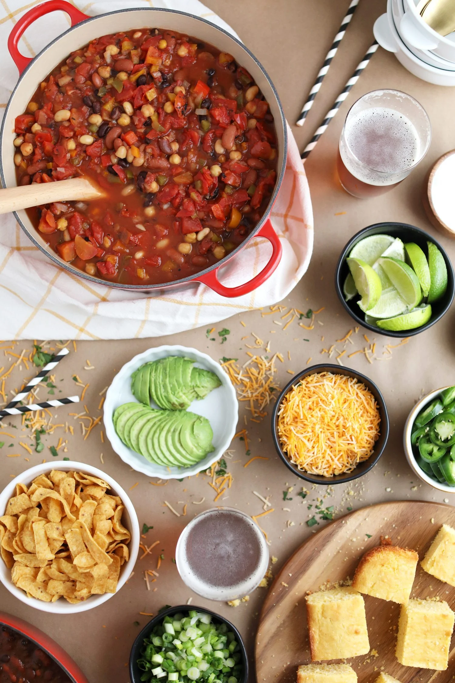 Host a Game Day Chili Cook-Off | Game Day party ideas from @cydconverse and @uber #DesignatedRider