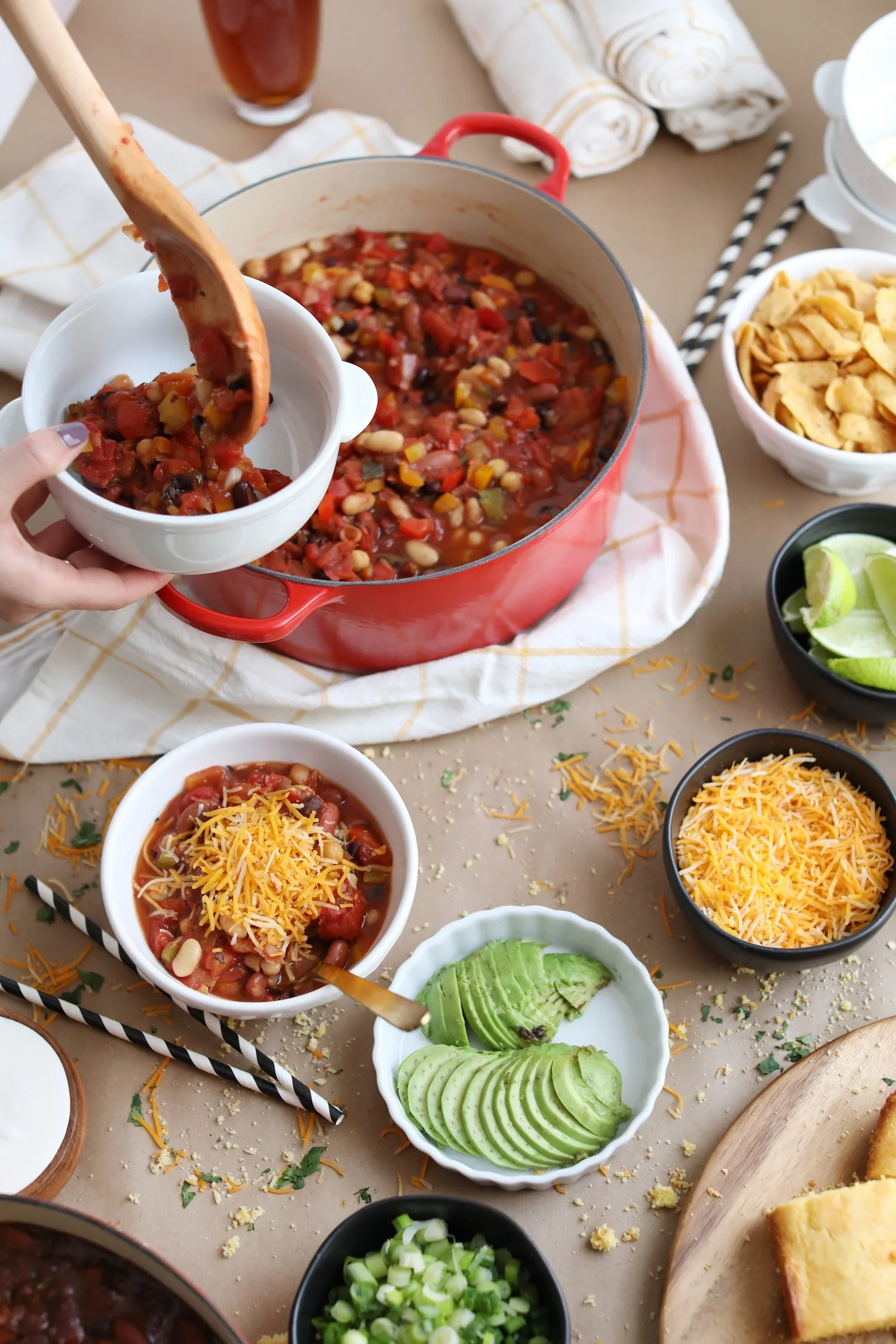 Host a Game Day Chili Cook-Off | Game Day party ideas from @cydconverse and @uber #DesignatedRider