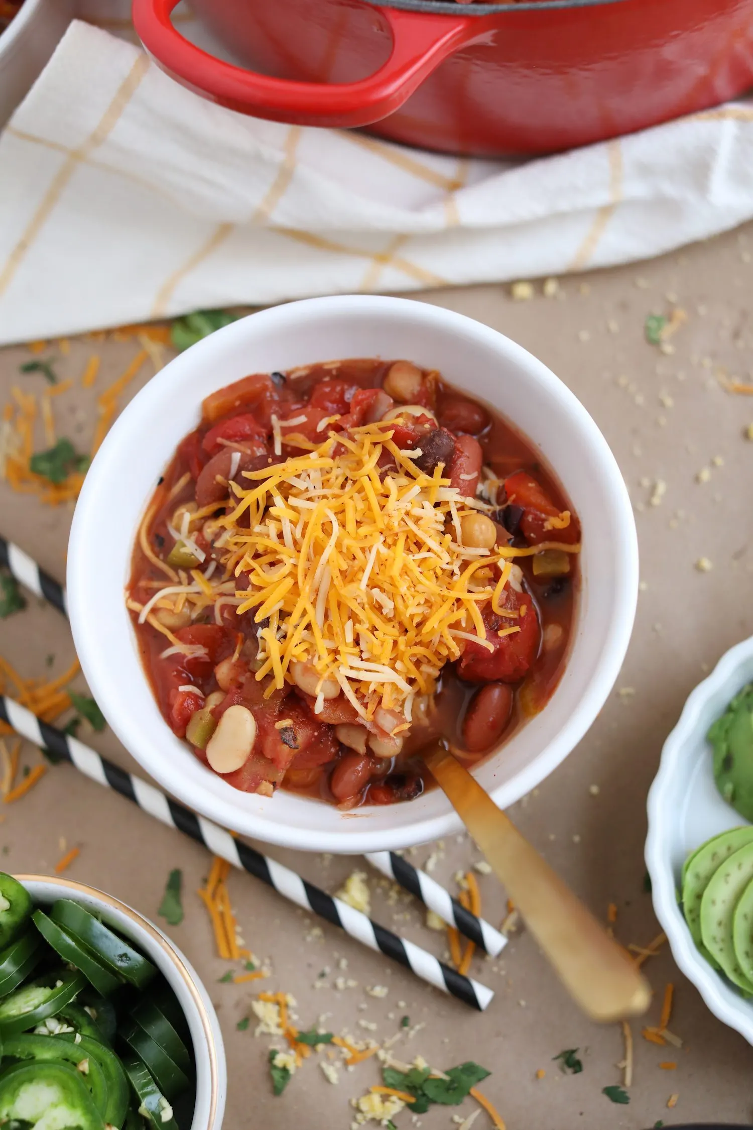 Host a Game Day Chili Cook-Off | Game Day party ideas from @cydconverse and @uber #DesignatedRider