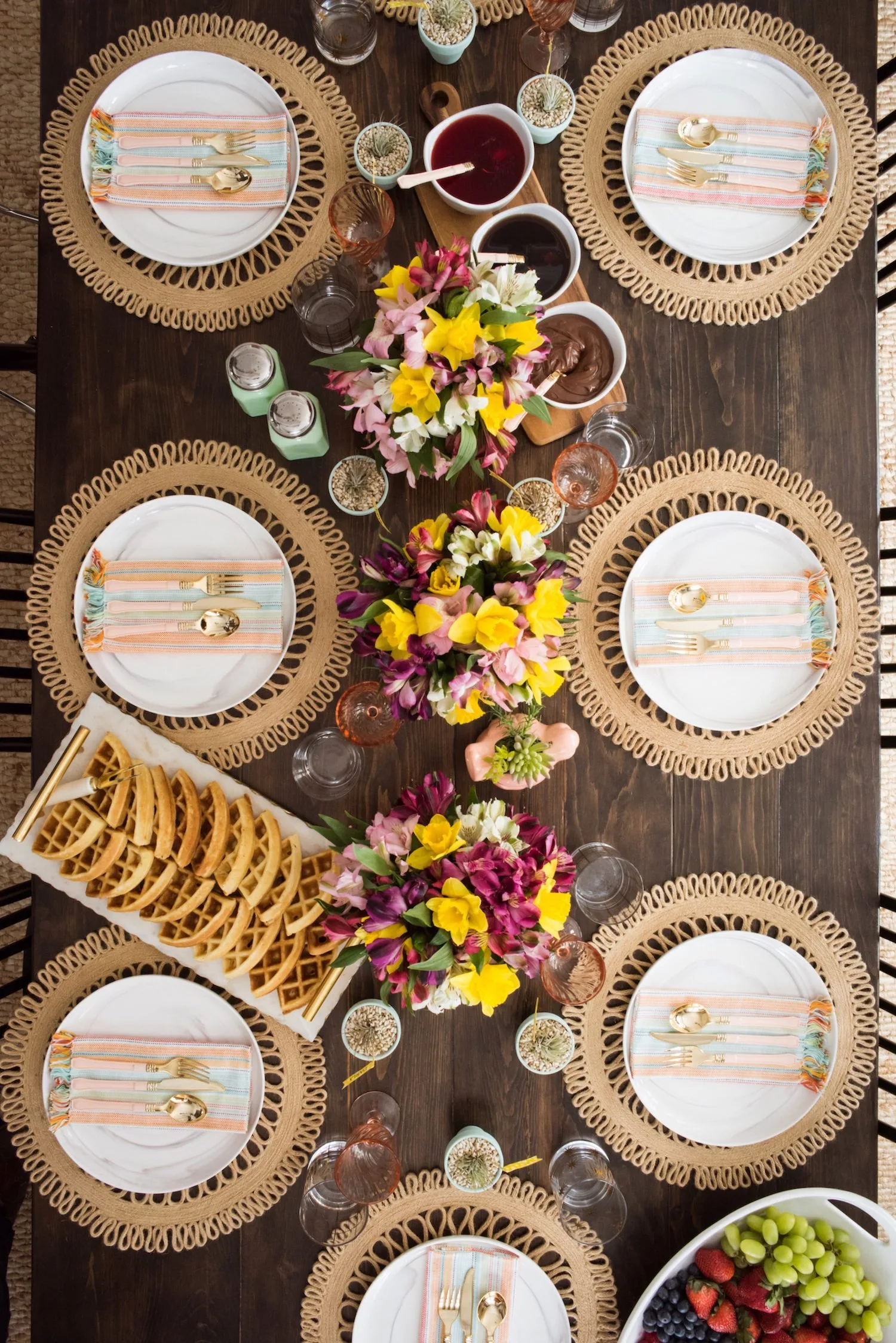 How to put together a simple spring brunch for the girls