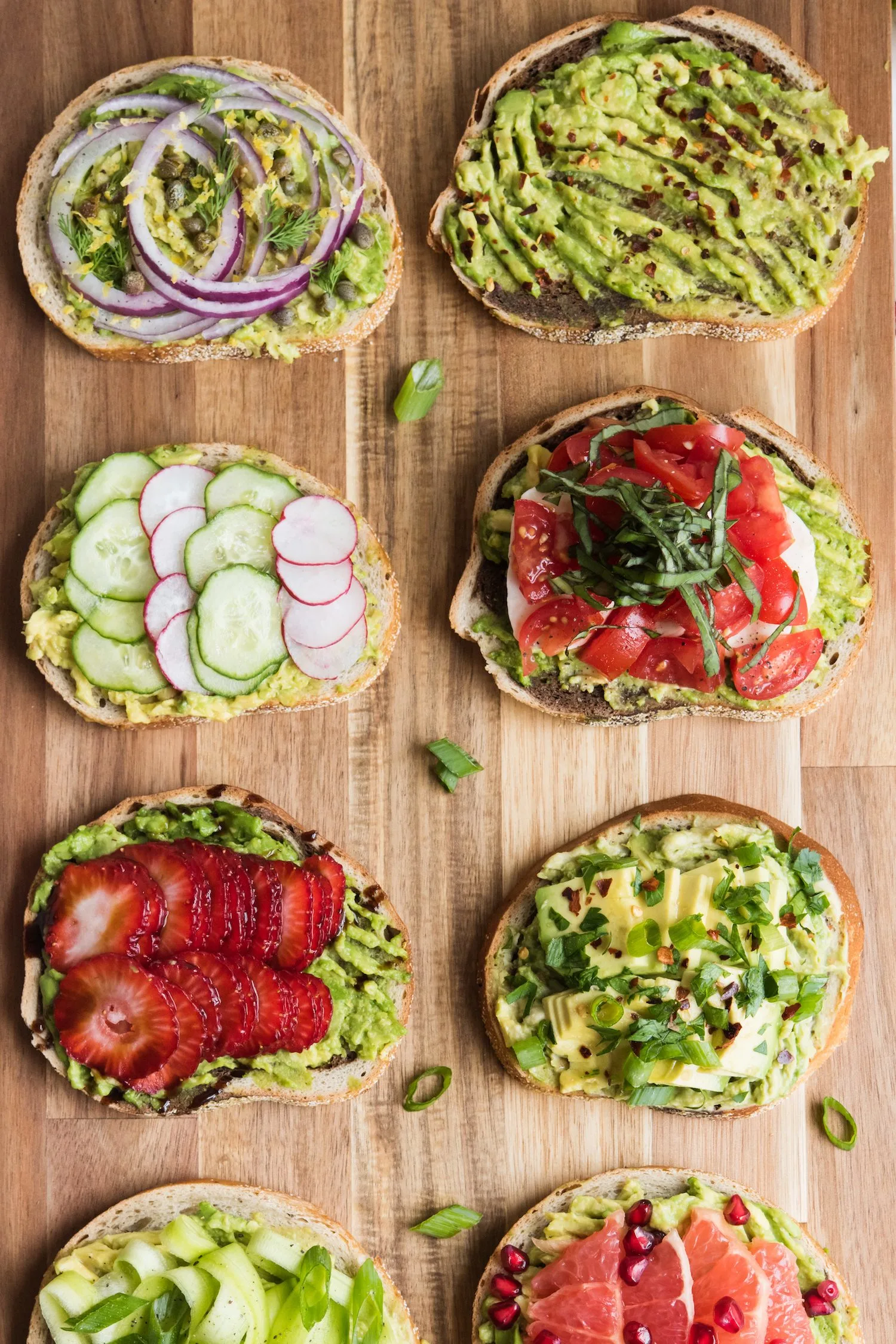 8 Awesome Ways to Make Avocado Toast | Unique avocado toast recipes, entertaining tips, party ideas and recipes from @cydconverse