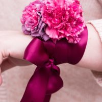 DIY Wrist Corsages for Mother's Day