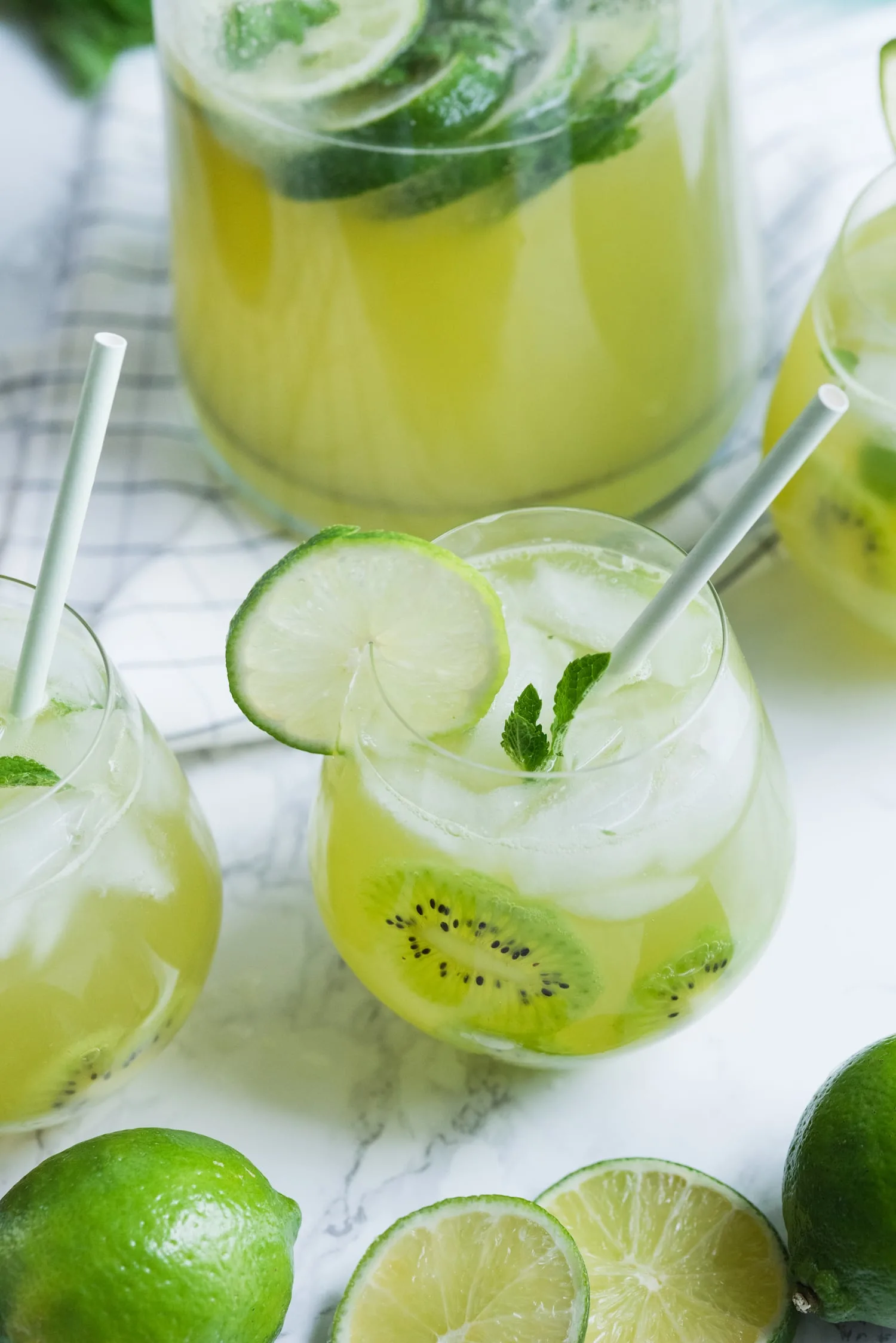 Kiwi Lime Mint Sangria Recipe | Click through for cocktail recipes, entertaining tips, party ideas, party recipes and more from @cydconverse