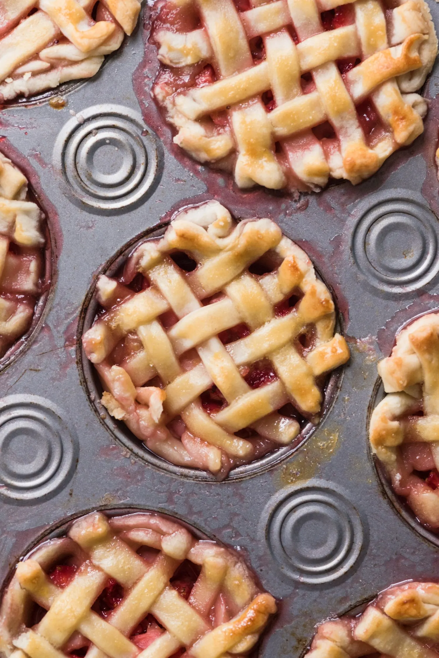 Mini Strawberry Pies in a Muffin Tin | Click through for entertaining tips, recipes, party ideas, cocktail recipes and more from @cydconverse