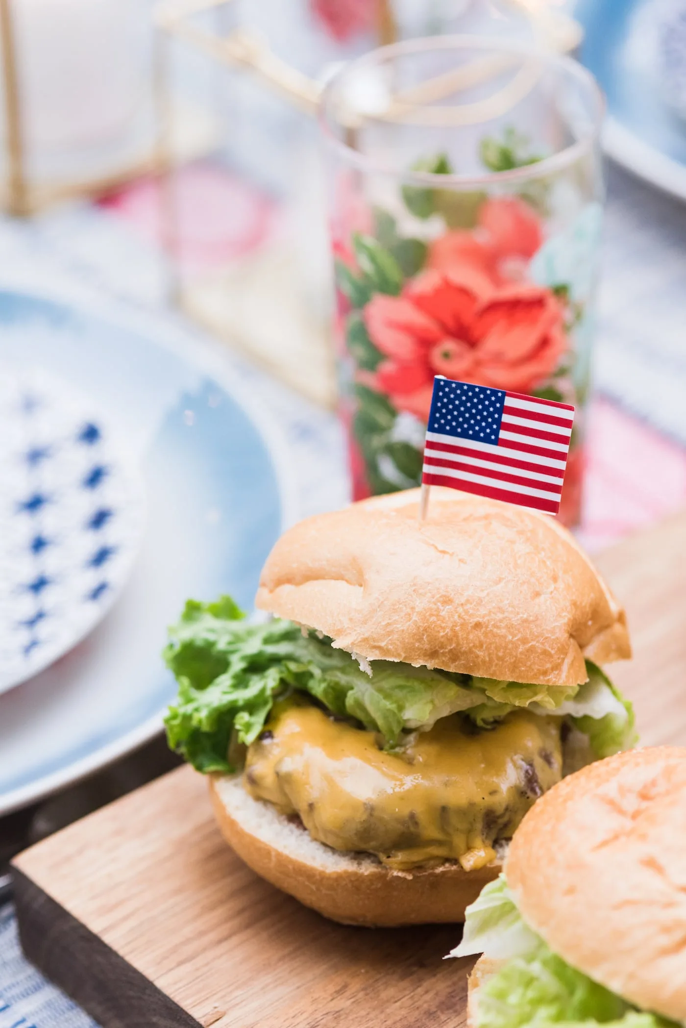 Host an Americana Inspired 4th of July Party | Get ideas for 4th of July desserts, entertaining tips, 4th of July decorations, 4th of July party ideas and more from @cydconverse