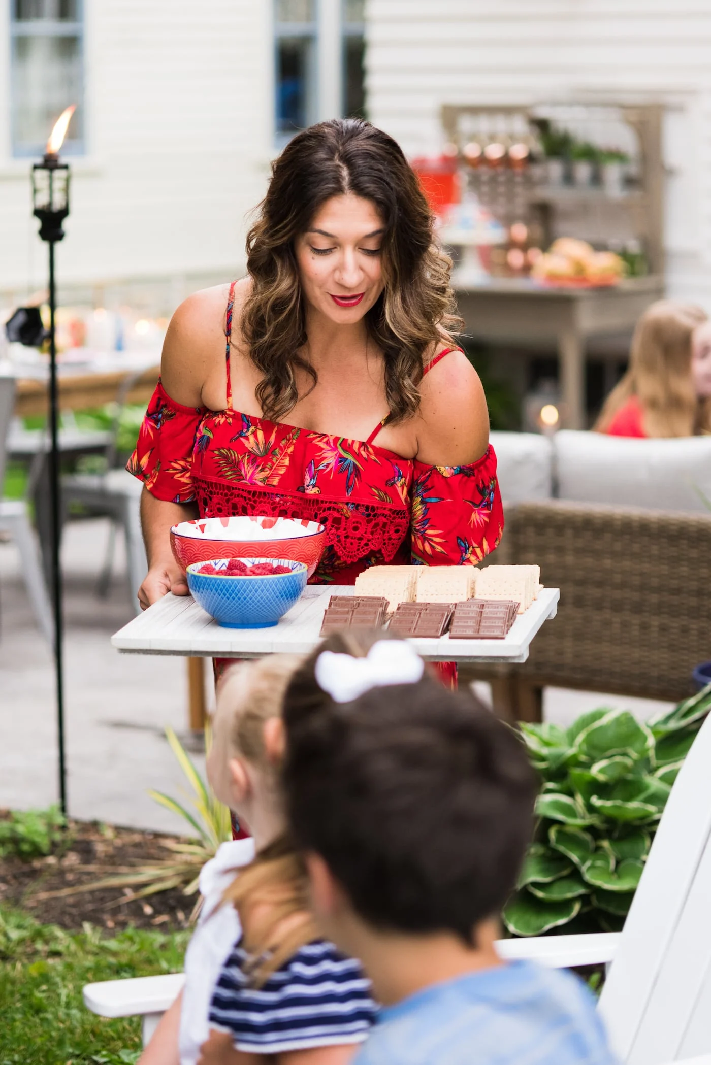 Host an Americana Inspired 4th of July Party | Get ideas for 4th of July desserts, entertaining tips, 4th of July decorations, 4th of July party ideas and more from @cydconverse