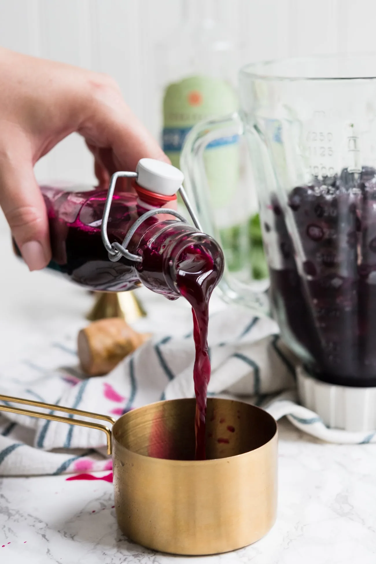 Frozen Blueberry Beet Gin Cocktails! Click through for fun party ideas, easy entertaining ideas, cocktail recipes, party recipes and more from @cydconverse