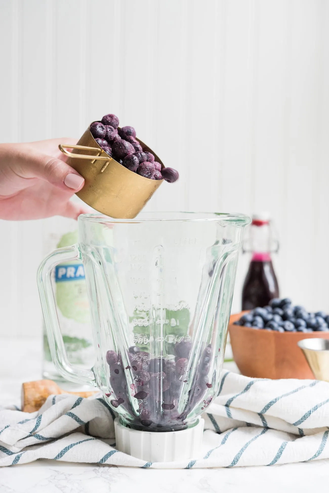 Frozen Blueberry Beet Gin Cocktails! Click through for fun party ideas, easy entertaining ideas, cocktail recipes, party recipes and more from @cydconverse