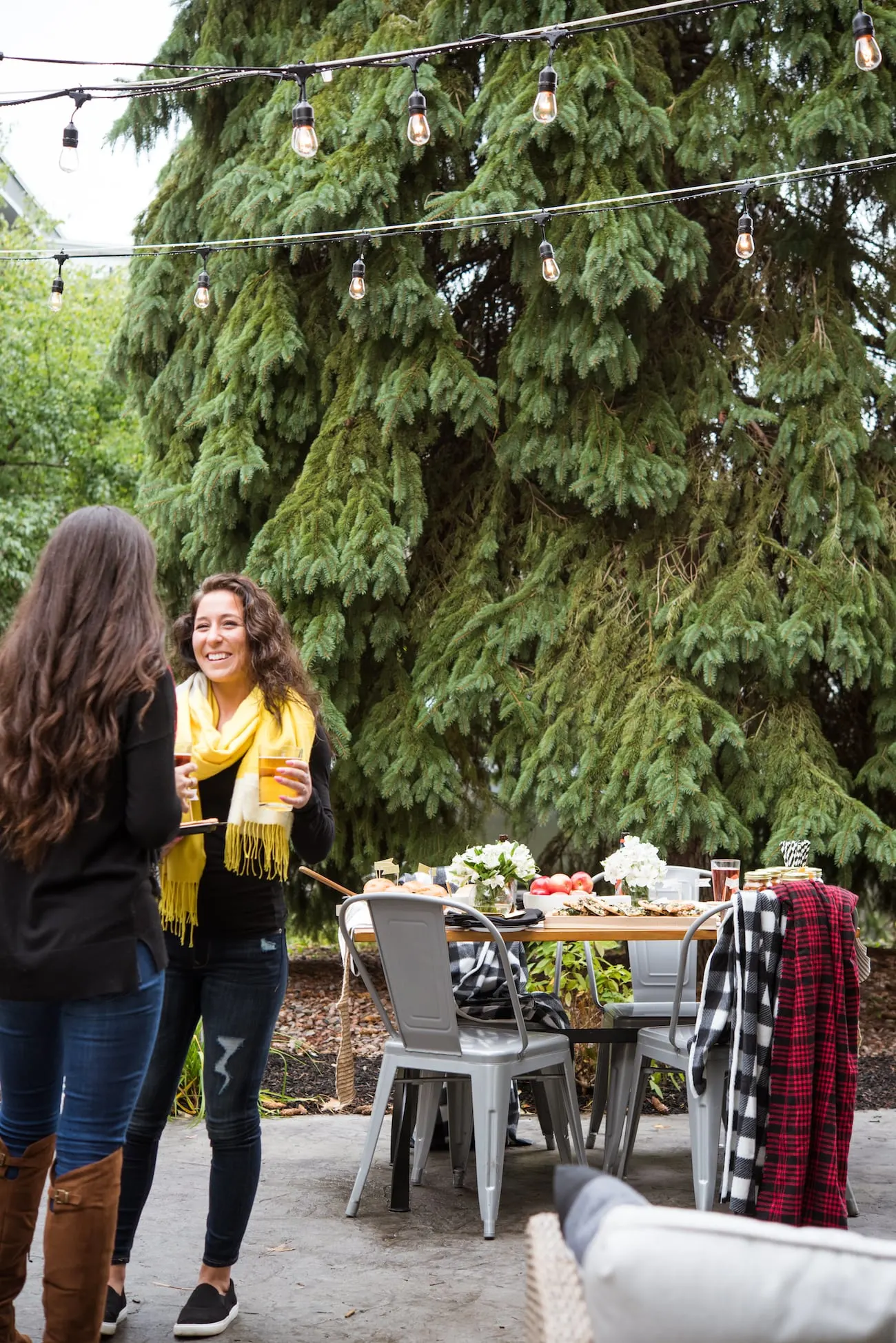 A Festive Fall Tailgate Party from Entertaining Blog @cydconverse