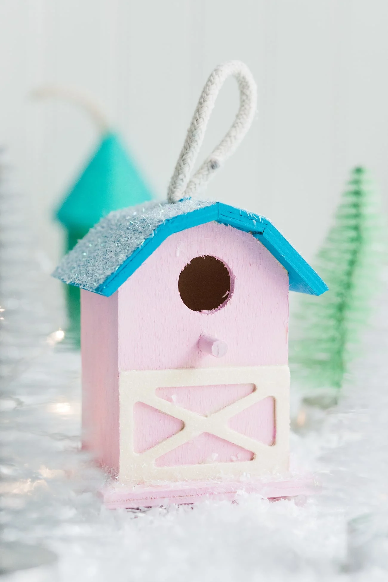 DIY Christmas Village Ornaments | Christmas crafts, holiday entertaining tips, Christmas cocktails and more from entertaining blog @cydconverse