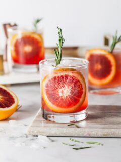 Blood Orange Vodka Sparkler | Winter Citrus Cocktail Recipes from Entertaining Blog @cydconverse