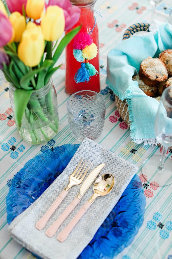 Colorful and Easy Brunch Ideas from Entertaining Blog @cydconverse