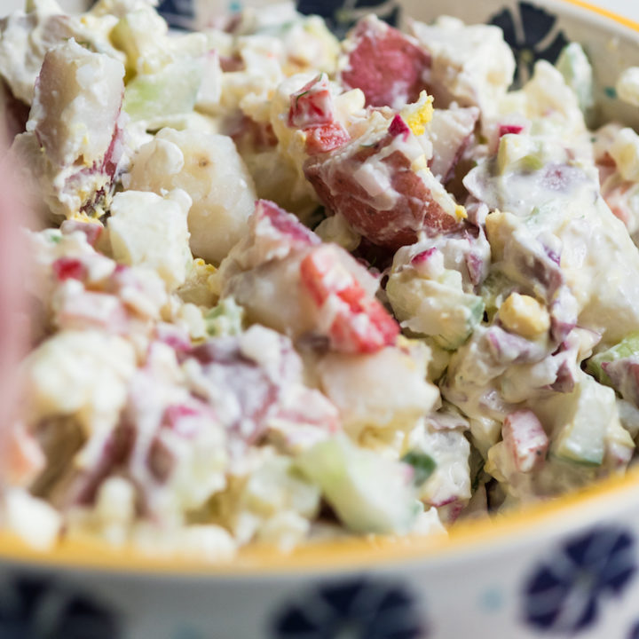 The Best Potato Salad Recipe - Summer Salad Recipes from entertaining blog @cydconverse