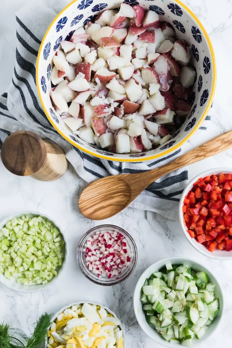 The Best Potato Salad Recipe - Summer Salad Recipes from entertaining blog @cydconverse