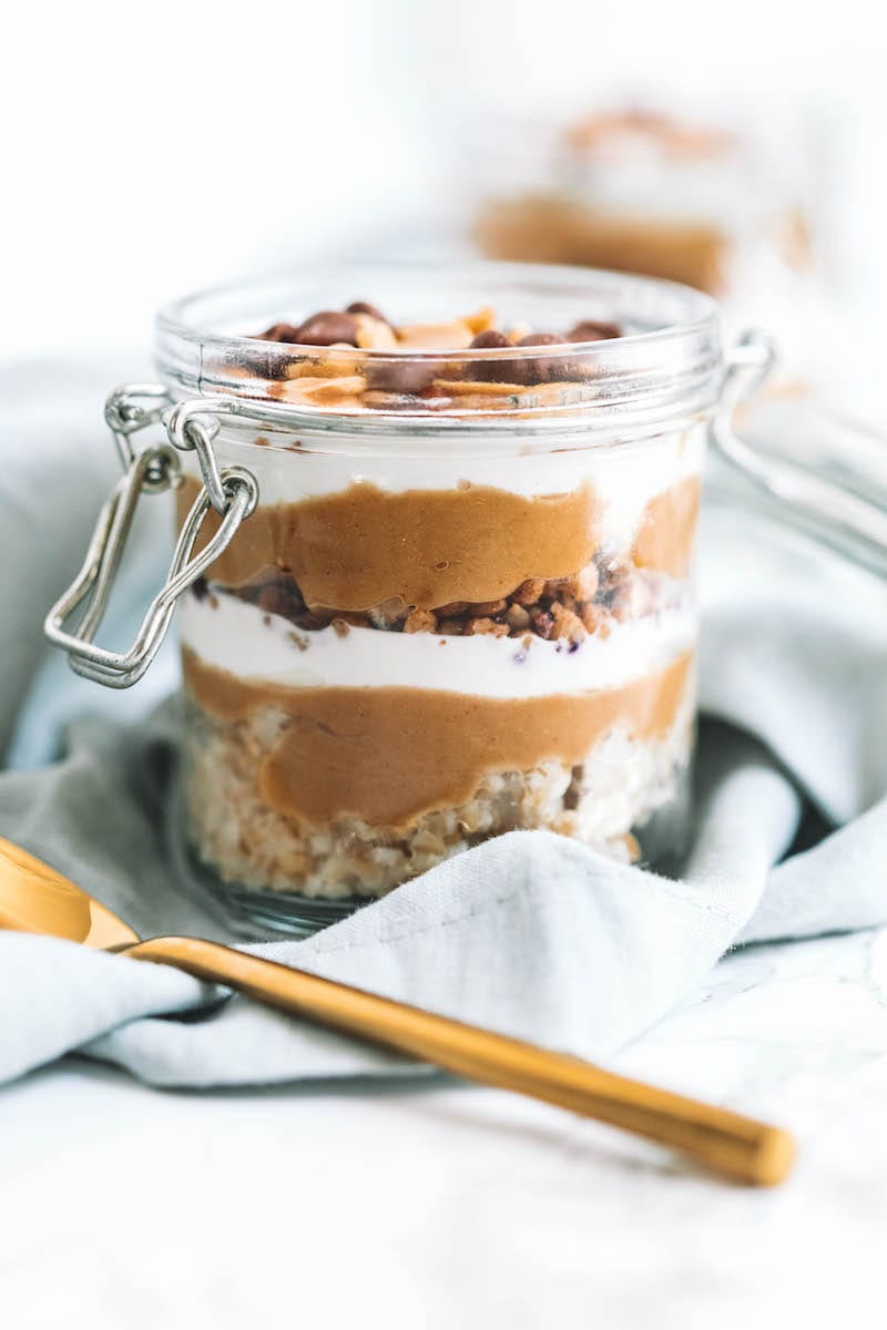 Peanut Butter Breakfast Parfaits - Easy Breakfast Ideas