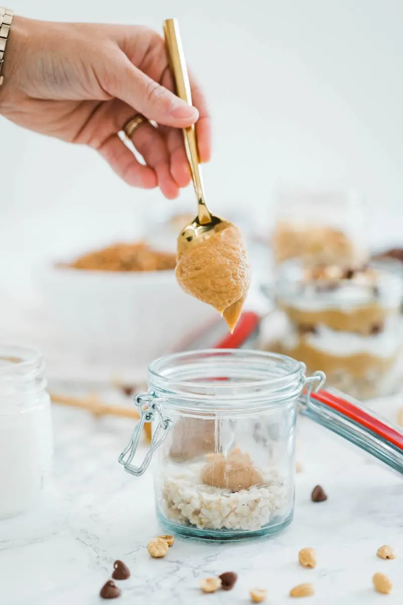 Peanut Butter Breakfast Parfaits - Easy Breakfast Ideas