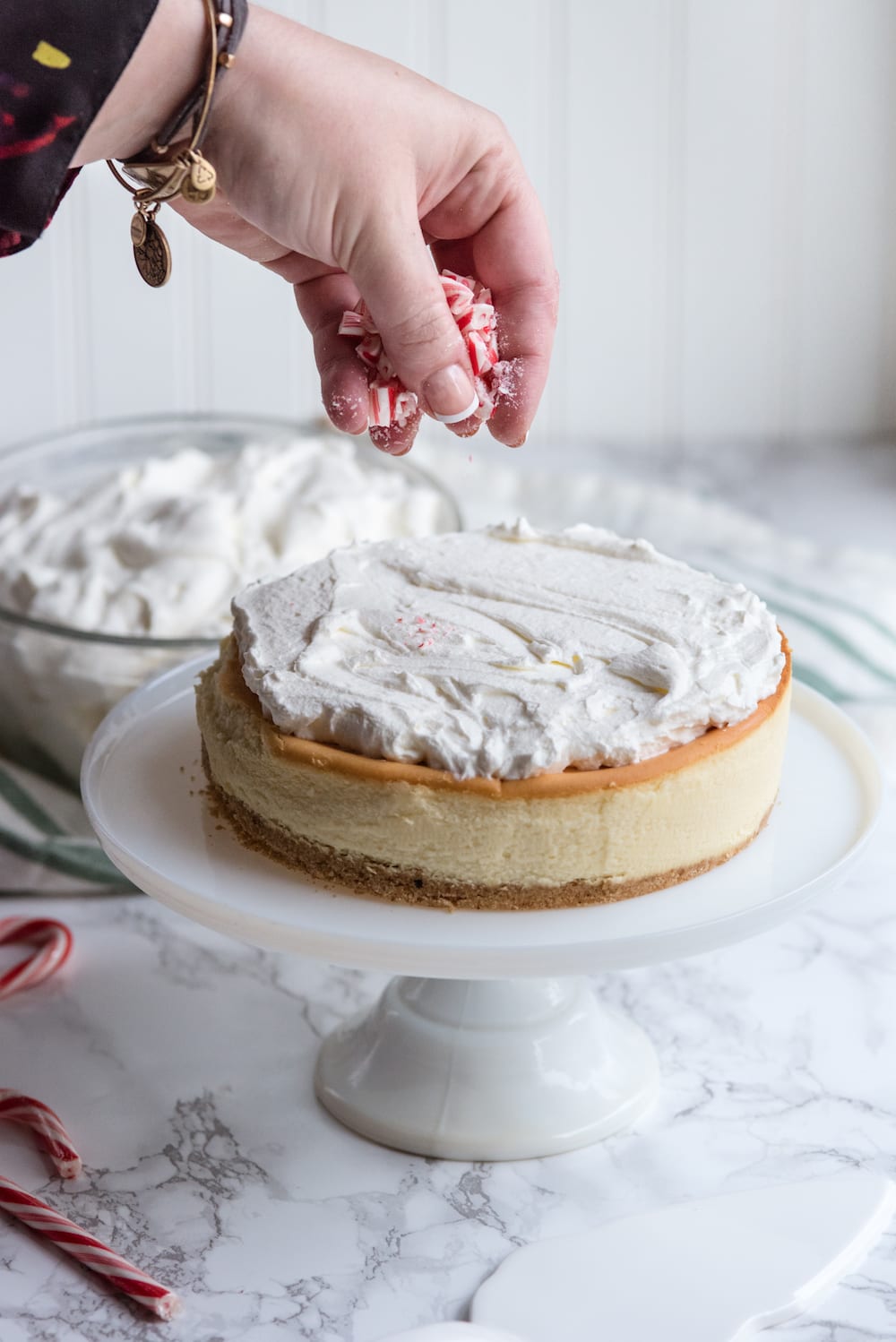 The Easiest Christmas Cheesecake Hack