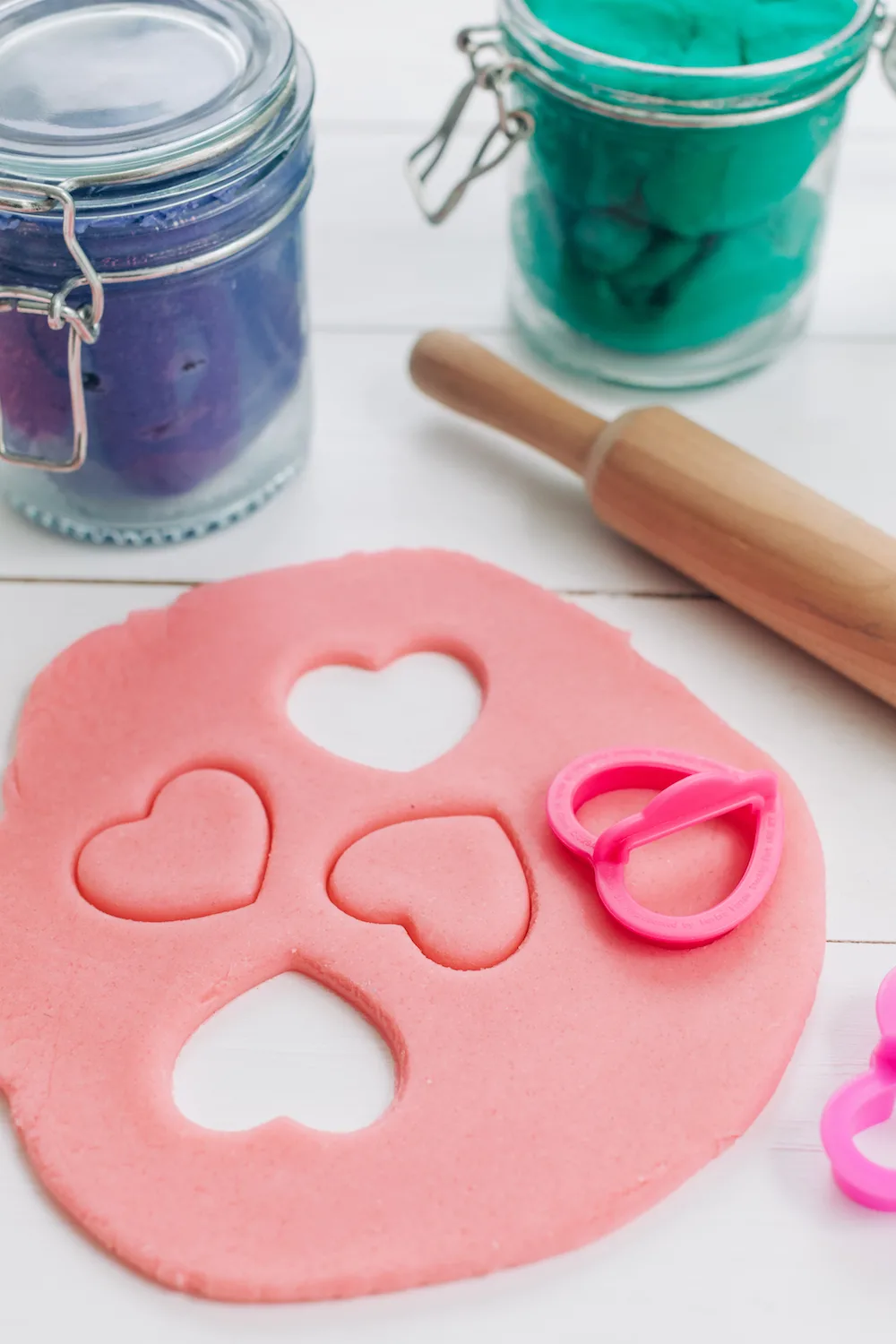 https://thesweetestoccasion.com/wp-content/uploads/2020/05/easy-homemade-playdough-3.jpg.webp