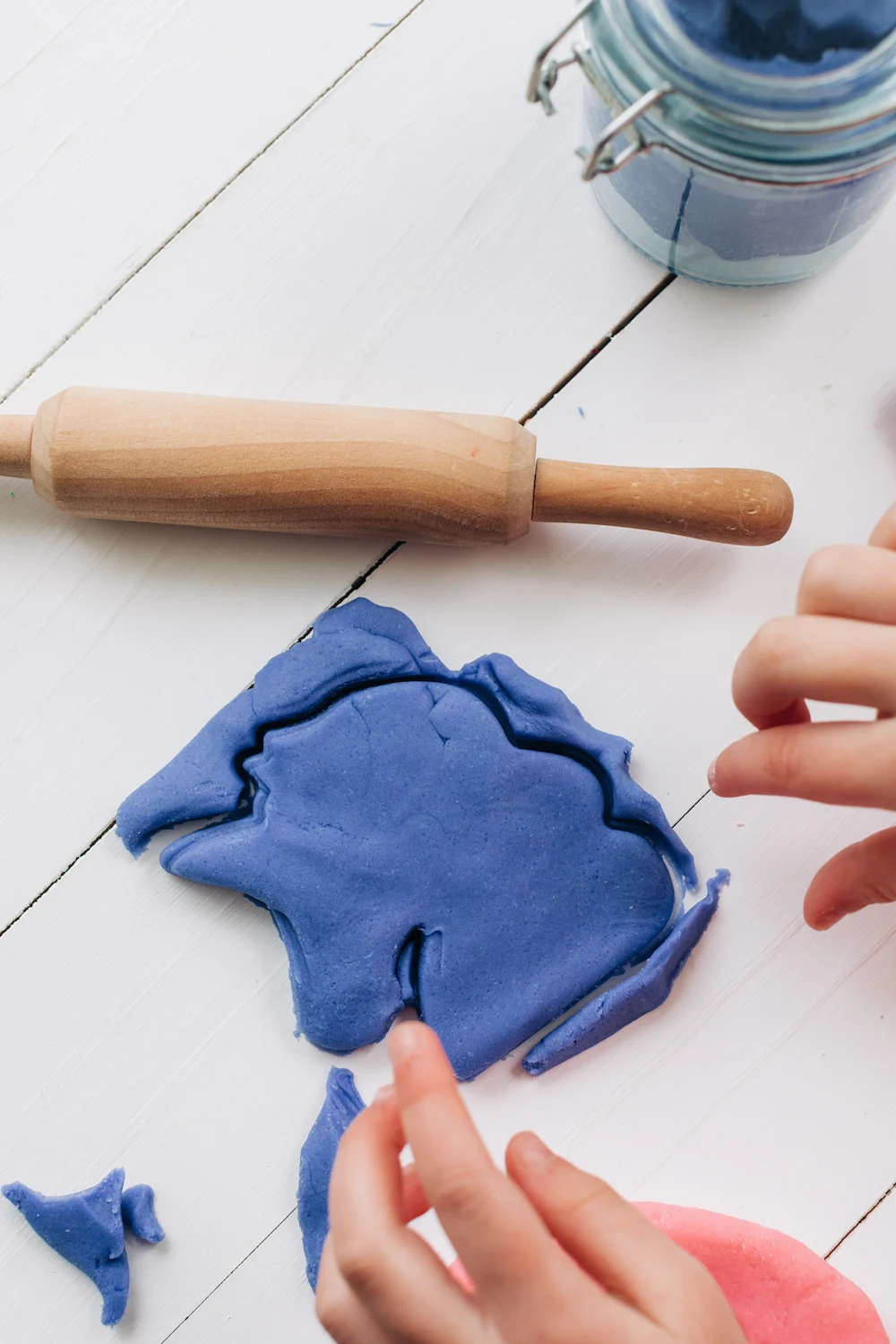 How to Make DIY Playdough